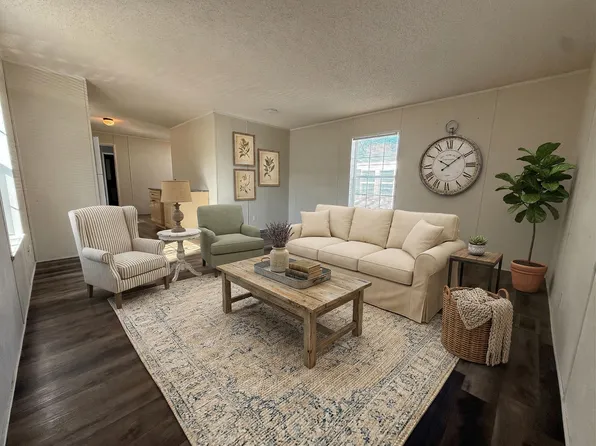 71400 Van Dyke Rd, Romeo, MI