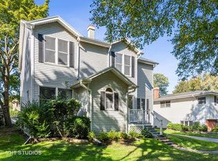 922 S Dunton Ave, Arlington Heights, IL