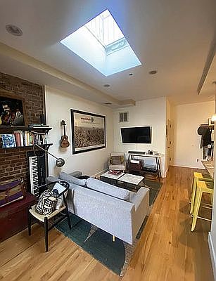 3rd image of 566 Sterling Pl APT 4A
