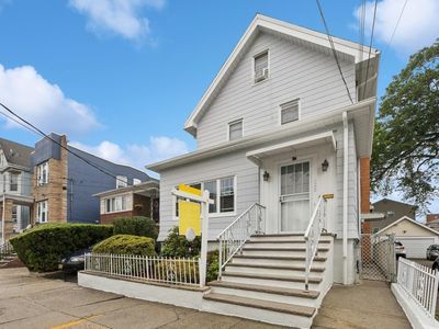 425 74th St, North Bergen, NJ, 07047