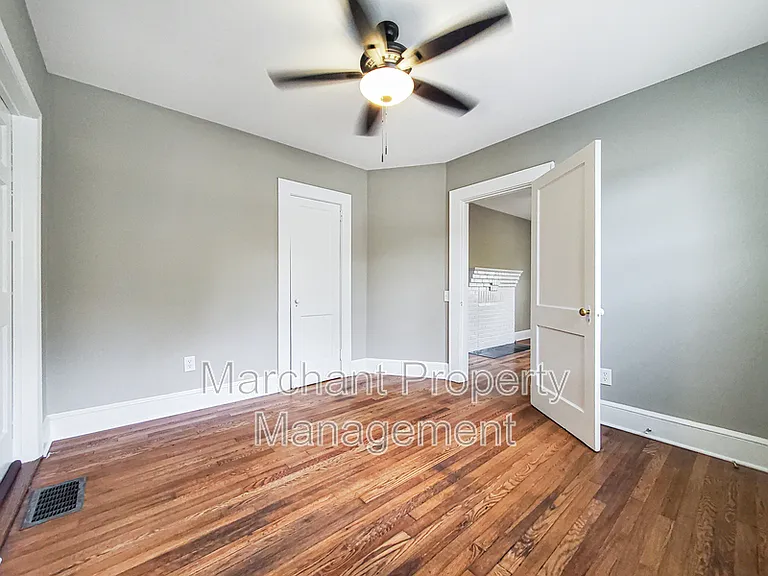11B Harrington Ave — Photo 15
