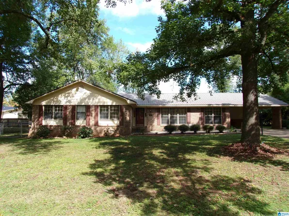 3613 Dale Hollow Rd, Anniston, AL 36207