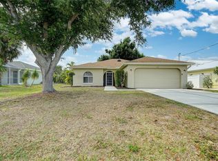 249 Wayne Rd, Rotonda West, FL 33947