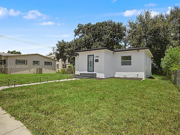 4th image of 1785 NW 52nd St