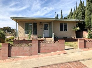 2065 Junipero Ave, Signal Hill, CA 90755