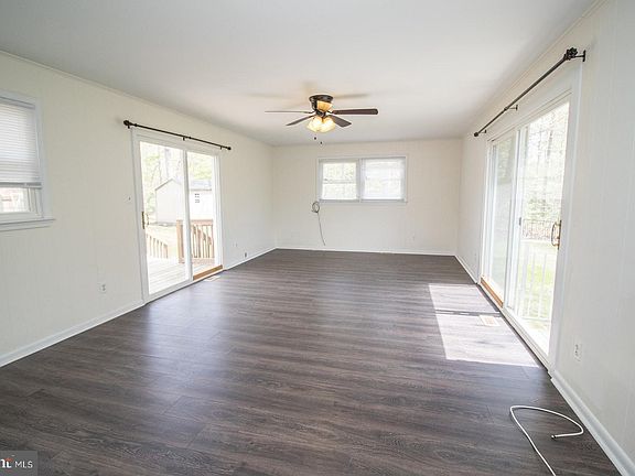 3rd image of 22586 Joan Dr
