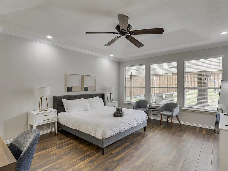 2313 Kingsley Dr — Photo 17
