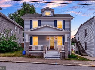26 Webster St, Westminster, MD 21157