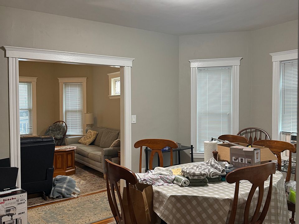 1st image of 14 Varnum St #1