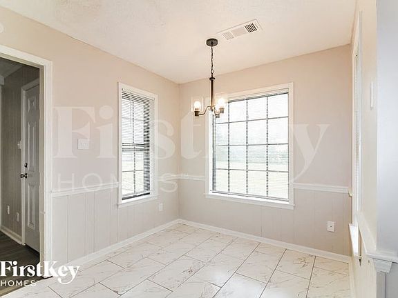 5th image of 1459 Haverwood Ave