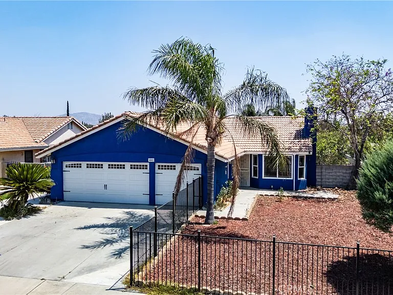 14845 Hibiscus Ave — Photo 6