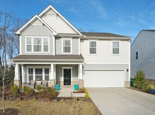 819 Atlantis St, Fuquay Varina, NC 27526