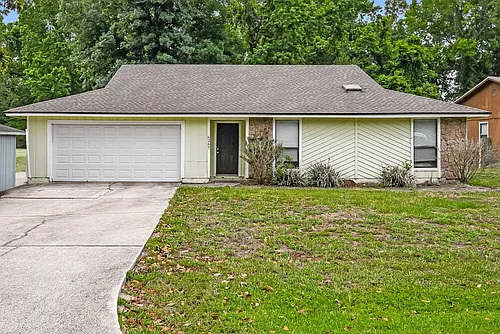 6267 Island Forest Dr Photo 1