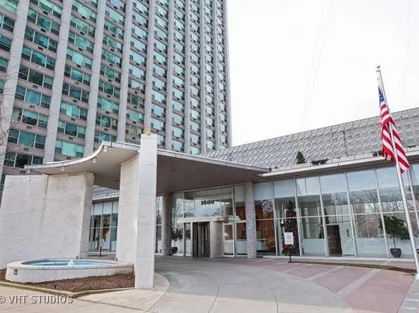 3600 N Lake Shore Dr, Chicago, IL