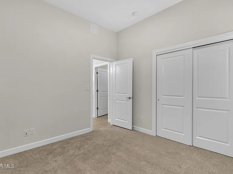 13931 Sky Harbor Ave — Photo 21