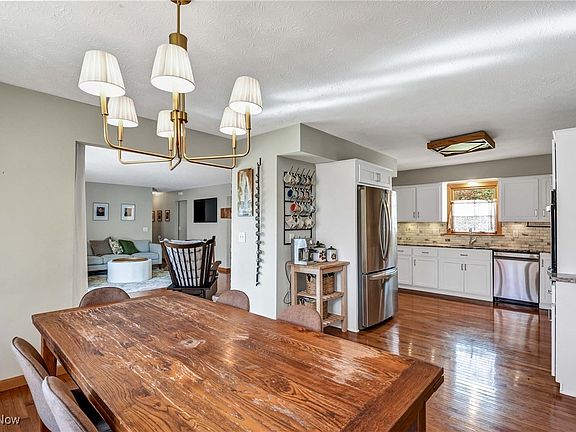 4th image of 11431 Villa Grande Dr