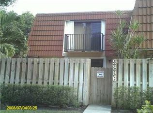 9886 NW 6th Ct, Plantation, FL 33324