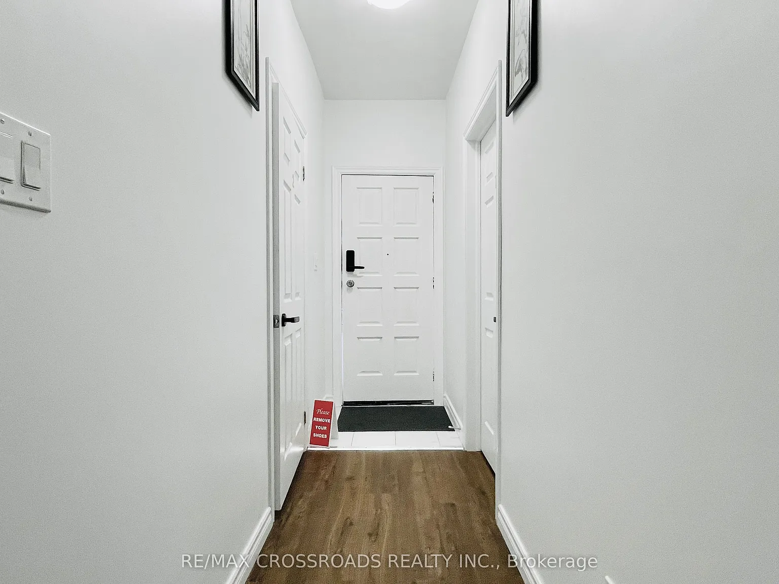 3 bed, $2,850 — Photo 2