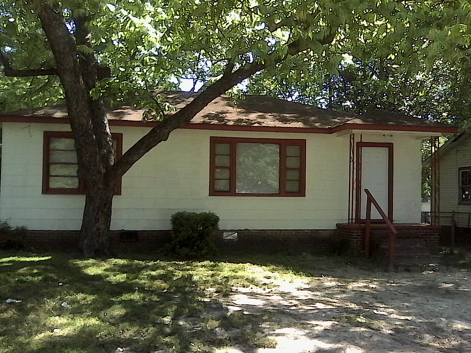 1st image of 345 Clarendon St