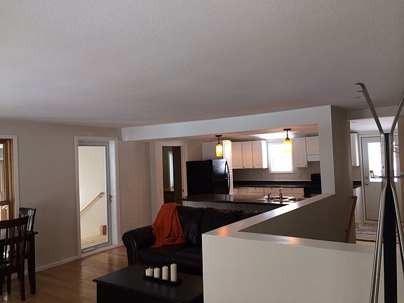 2nd image of 1485 Evergreen Ln N