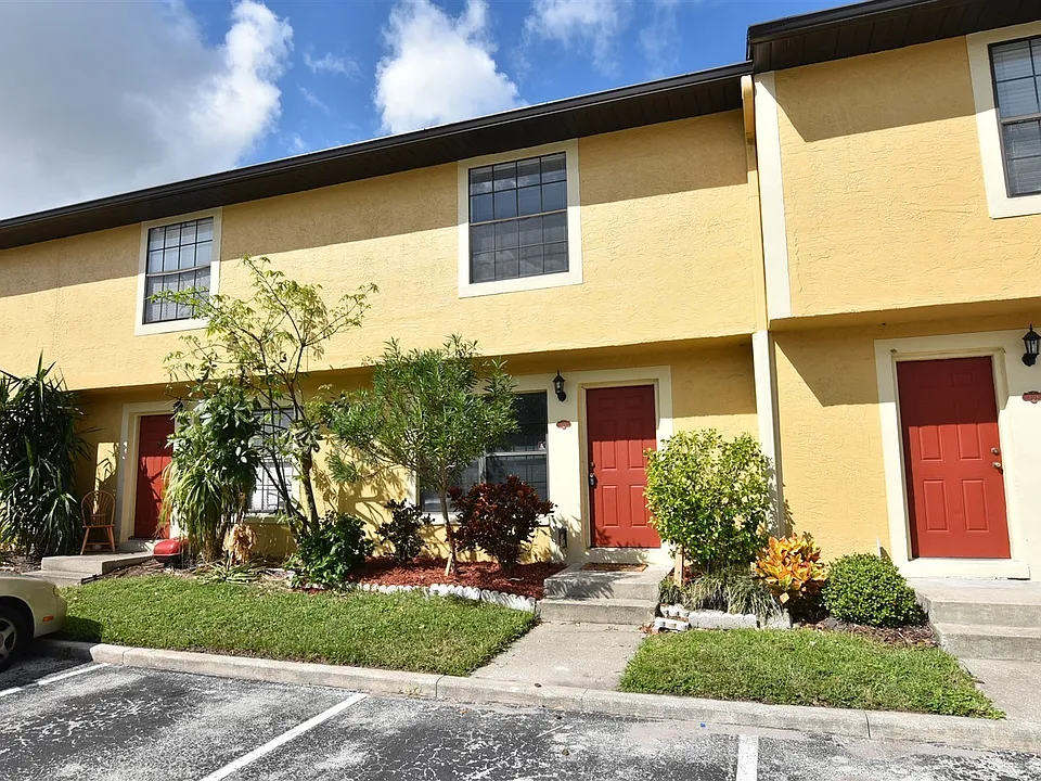 3374 Cedar Springs Pl #155
