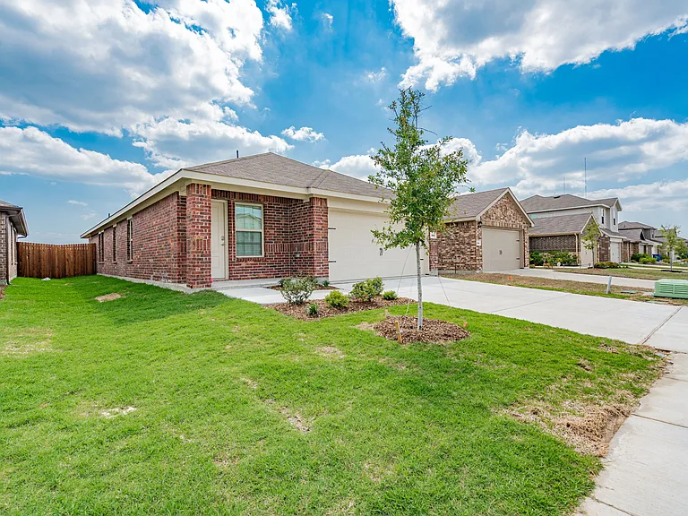 916 Sunrise Ln — Photo 37