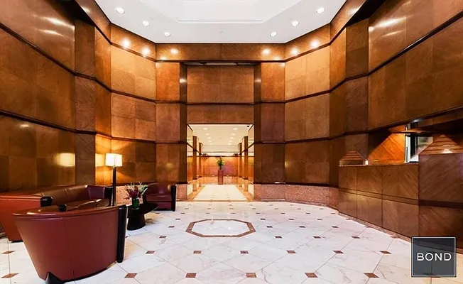 Rented by Bond New York | media 3