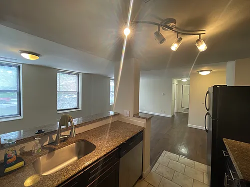5557 Pershing Ave #305 Photo 1 5557 Pershing Ave #305 Photo 1