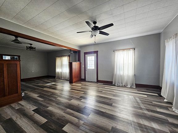 2nd image of 508 7th St