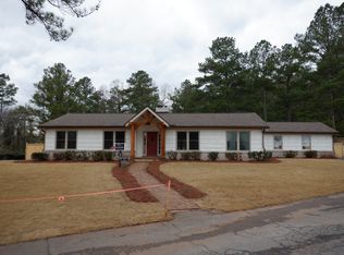 3050 Trickum Rd, Woodstock, GA 30188