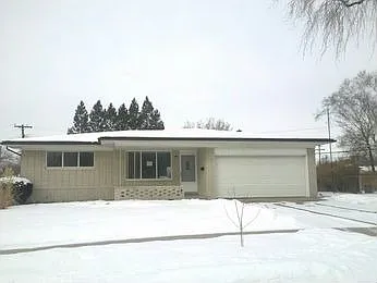 4807 Iowa Dr photo 1