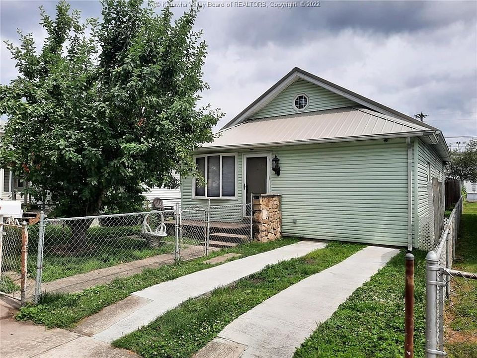 1st image of 140 9th Ave