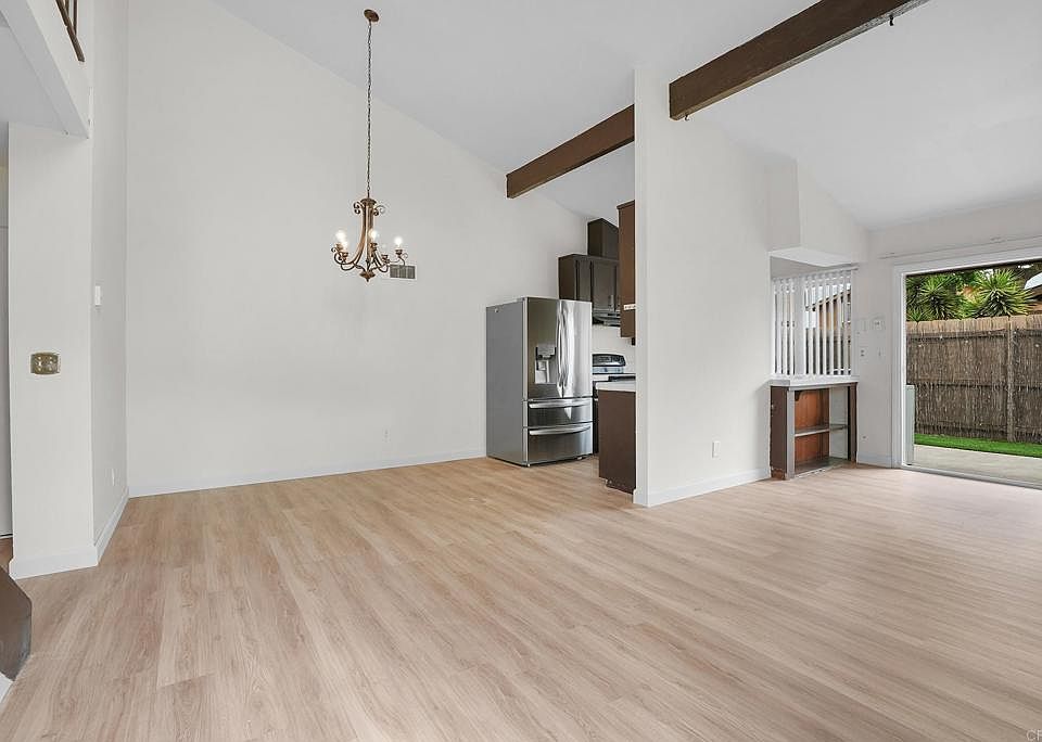 1st image of 39 Tamarindo Way #1