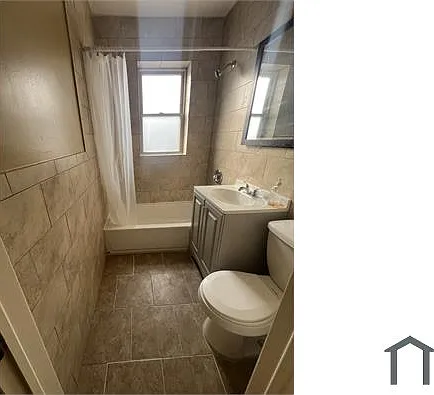 4953 W Walton St — Photo 16