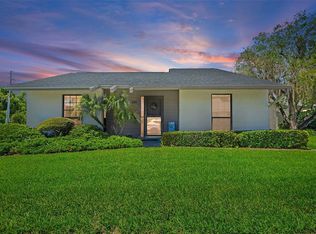 301 Windrush Loop, Tarpon Springs, FL 34689
