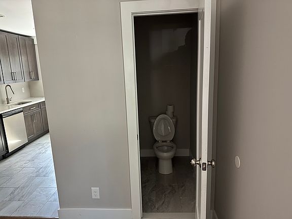 5th image of 66 S Midland Ave #66