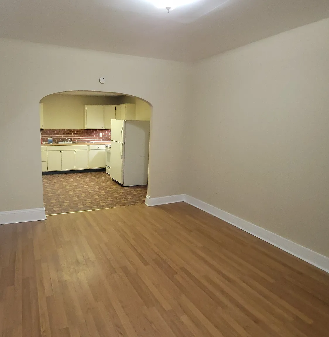 53 Parsonage - Apartment 3 — Photo 3