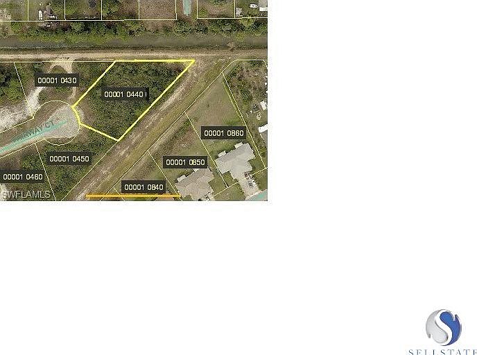 2nd image of 4980 Fairway Ct