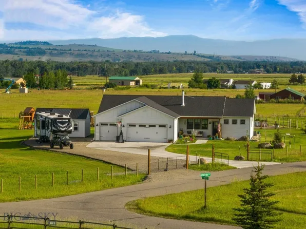 37 Cinnamon Bear Ct, Gallatin Gateway, MT 59730