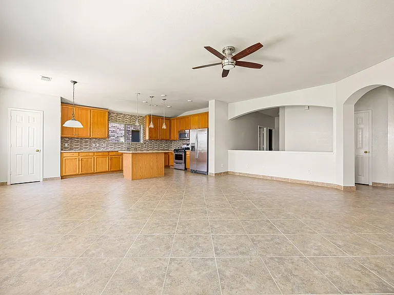 21623 Dalton Spring Ln — Photo 14