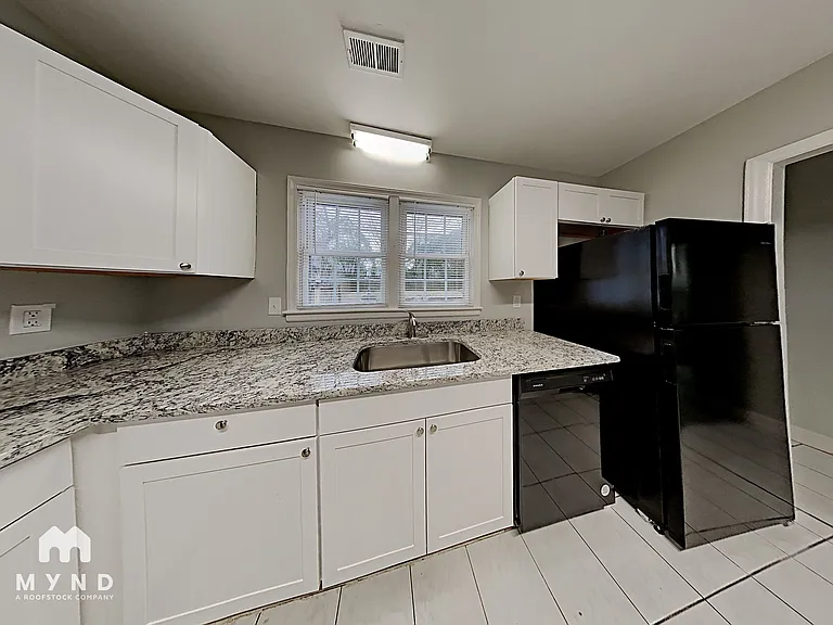 7316 Woodstream Dr — Photo 7