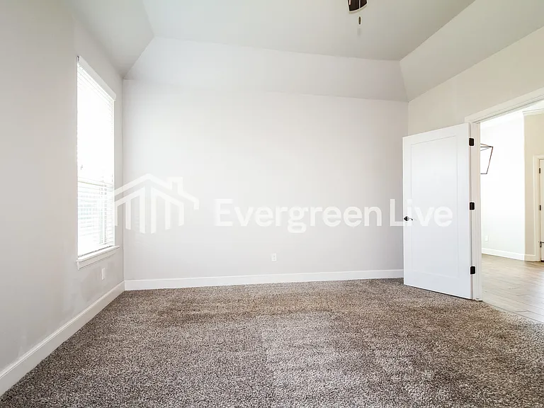 4105 Lambeth St — Photo 10
