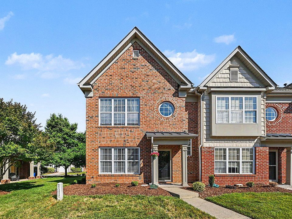 1st image of 9818 Layla Ave