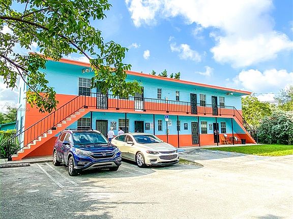 4th image of 1540 NW 60th St APT 6