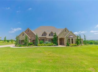 2276 Sanders Ln, Blanchard, OK 73010