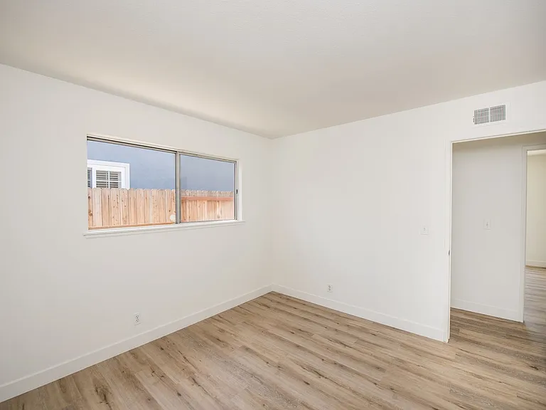 3069 Hayes Ave — Photo 27