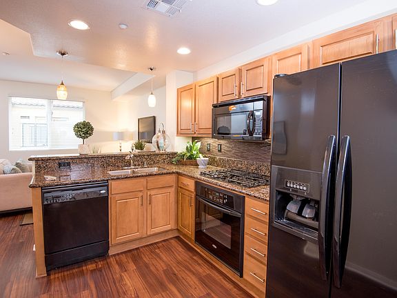 3rd image of 7745 El Cajon Blvd Unit 7