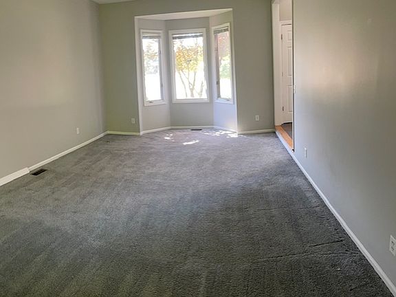 4th image of 7824 Watford Dr
