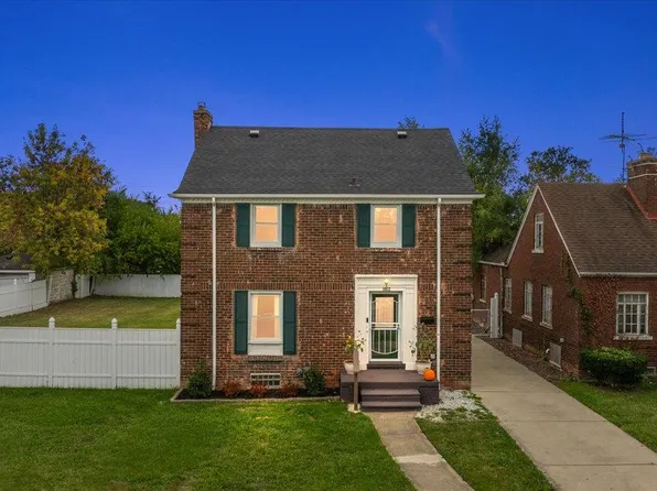 10612 Nottingham Rd, Detroit, MI 48224