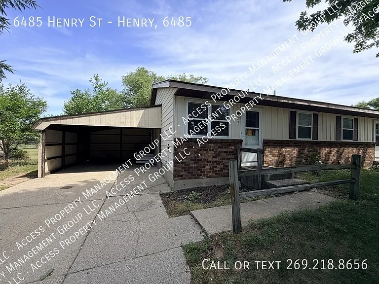 6485 Henry St #HENRY 6485 — Photo 1